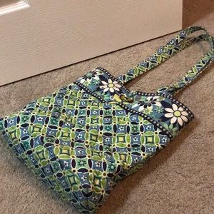 Vera Bradley tote